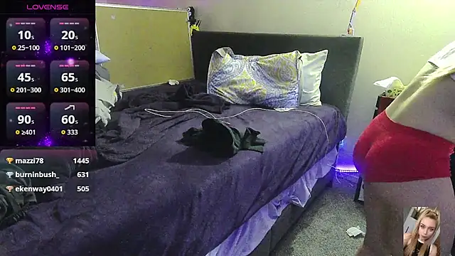 Blondiewithanass online show from 11-06-25, 02:45