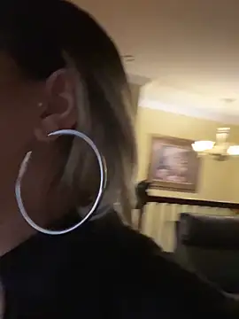 Snapshot of LittleMissEeve chatting on 02-27-25, 11:48 LittleMissEeve online show from 02-27-25, 11:48