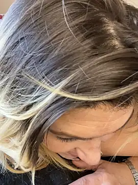 Snapshot of LittleMissEeve chatting on 03-02-25, 08:18 LittleMissEeve online show from 03-02-25, 08:18