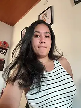 Snapshot of Nina_lovi chatting on 12-12-24, 07:48 Nina lovi online show from 12-12-24, 07:48