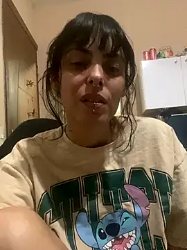 Snapshot of Sarah-safada chatting on 11-22-25, 03:05 Sarah-safada online show from 11-22-25, 03:05