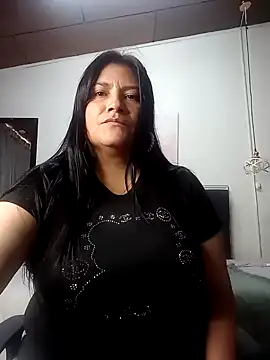 Snapshot of salomexlove_20 chatting on 12-14-24, 07:25 salomexlove 20 online show from 12-14-24, 07:25