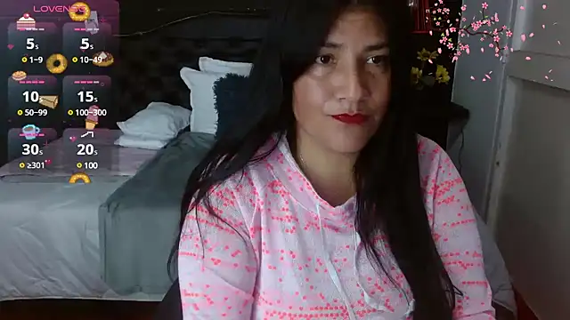 Snapshot of salomexlove_20 chatting on 02-05-25, 02:48 salomexlove 20 online show from 02-05-25, 02:48