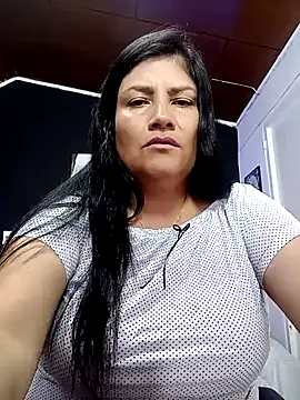 Snapshot of salomexlove_20 chatting on 02-19-25, 12:55 salomexlove 20 online show from 02-19-25, 12:55