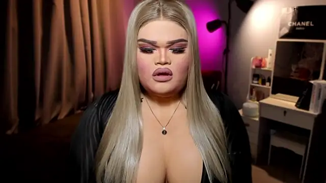 KarolinaThompson online show from 12-03-24, 06:38