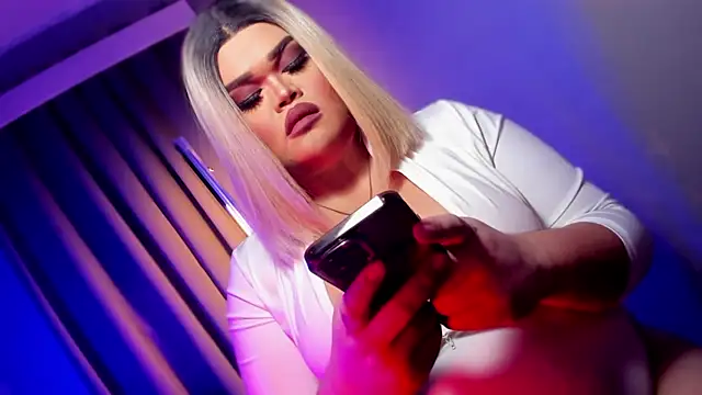 KarolinaThompson online show from 03-18-25, 09:42