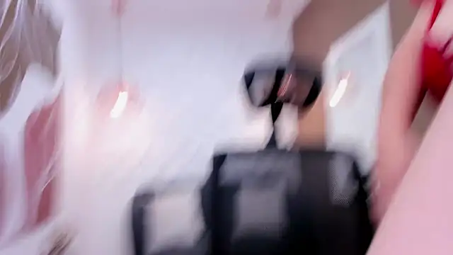 Sharon tits online show from 05-25-26, 12:11
