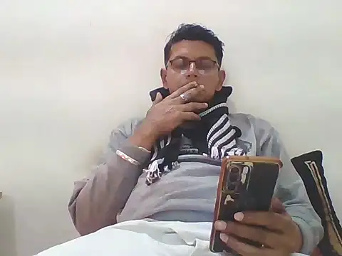 Kumarjay330 online show from 12-17-25, 02:12