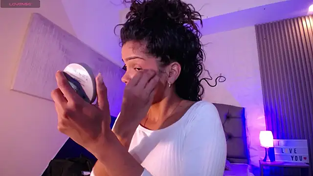 ximena diaz online show from 01-25-25, 09:25