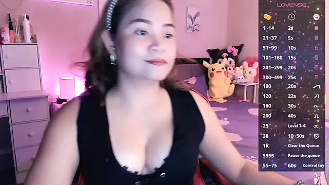 Snapshot of yenyen_ chatting on 05-22-26, 01:06 yenyen online show from 05-22-26, 01:06