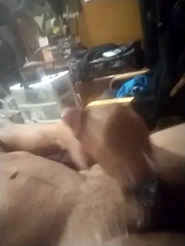 Snapshot of trucker1979 chatting on 10-26-25, 11:16 trucker1979 online show from 10-26-25, 11:16