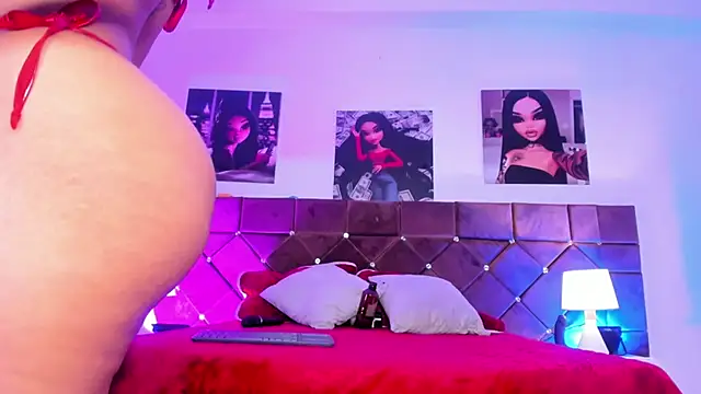 Snapshot of Ariana_lopezz chatting on 02-18-25, 12:28 Ariana lopezz online show from 02-18-25, 12:28