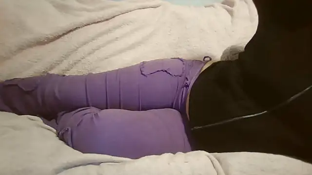 beautylovess online show from 10-23-25, 11:20