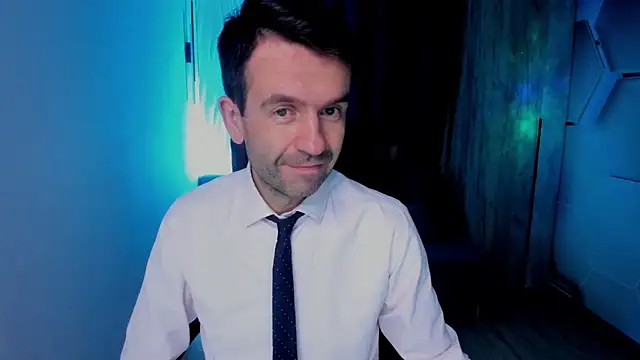 SteveTiger online show from 10-27-25, 03:32