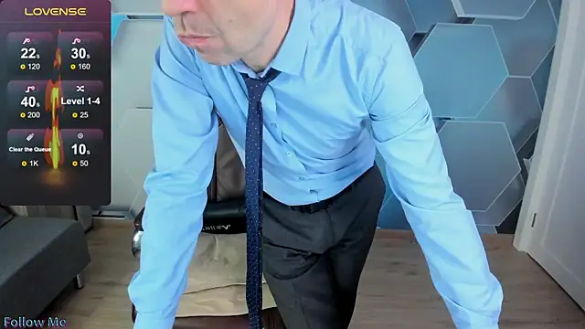 SteveTiger online show from 12-03-25, 10:46