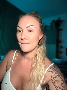 NastyMilf  online show from 04-19-26, 06:21