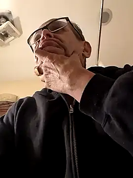 bobby69cock online show from 02-12-26, 01:06