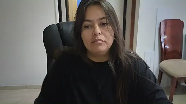 Ixchel Anaid online show from 11-04-25, 01:32