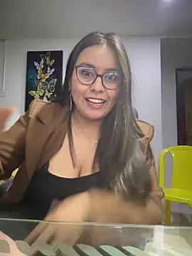 Ixchel Anaid online show from 04-18-26, 03:10