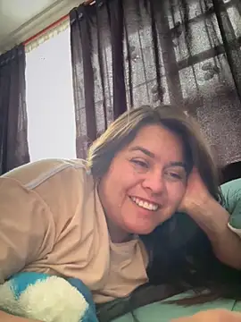 Ixchel Anaid online show from 04-19-26, 01:10