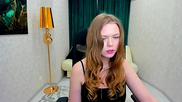 Strawberrye online show from 02-07-25, 09:47