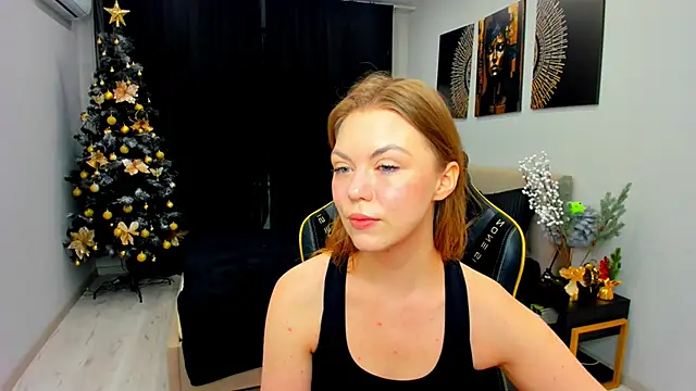 Strawberrye online show from 01-13-26, 03:23