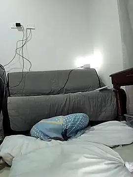 estrella tasty online show from 04-12-26, 04:17