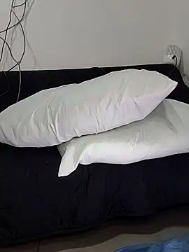 estrella tasty online show from 04-24-26, 04:37