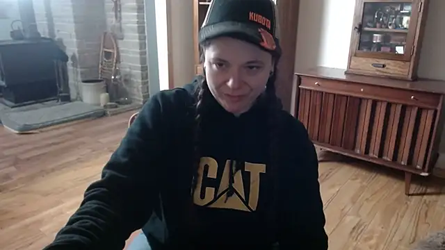 Snapshot of MarcyJones chatting on 01-25-25, 12:06 MarcyJones online show from 01-25-25, 12:06