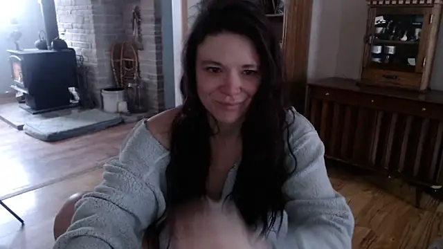 Snapshot of MarcyJones chatting on 02-11-25, 01:51 MarcyJones online show from 02-11-25, 01:51