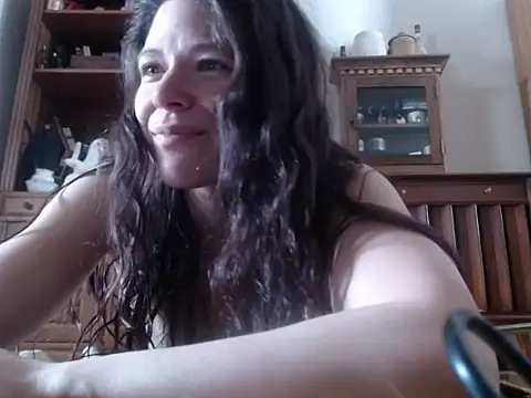 Snapshot of MarcyJones chatting on 02-11-25, 04:56 MarcyJones online show from 02-11-25, 04:56