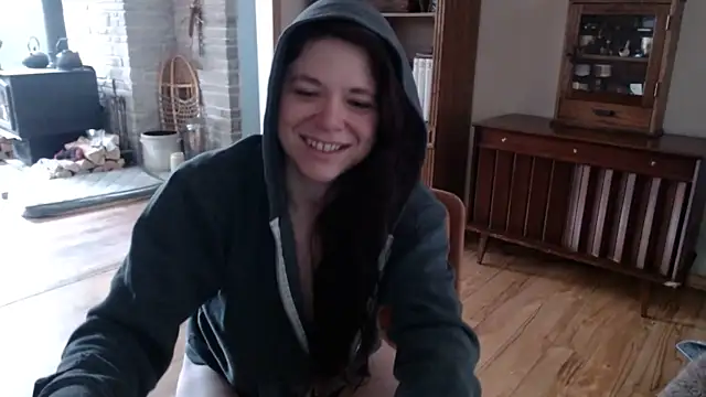 Snapshot of MarcyJones chatting on 02-27-25, 03:15 MarcyJones online show from 02-27-25, 03:15