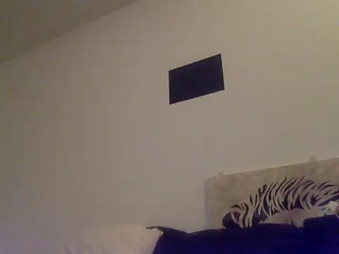 Snapshot of Dirty0892 chatting on 03-04-25, 08:05 Dirty0892 online show from 03-04-25, 08:05