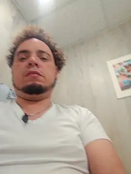 latinoflpr online show from 02-04-26, 07:20