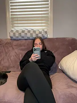 jaseyrae online show from 03-12-26, 04:13