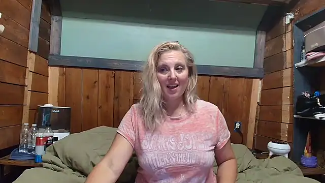 lisaxlovexxx online show from 07-16-26, 03:45