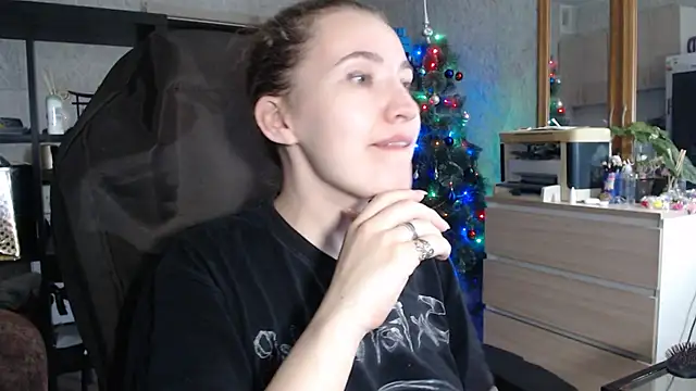 AnKey Rayah online show from 12-28-24, 01:39