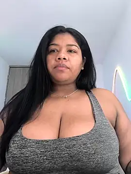 paola091 online show from 04-12-26, 11:48