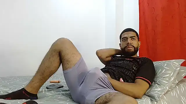 Snapshot of Aroon_Stonne chatting on 12-09-24, 12:23 Aroon Stonne online show from 12-09-24, 12:23