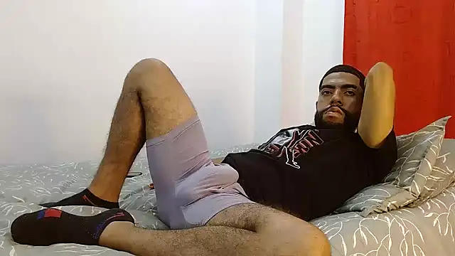 Snapshot of Aroon_Stonne chatting on 12-15-24, 05:56 Aroon Stonne online show from 12-15-24, 05:56