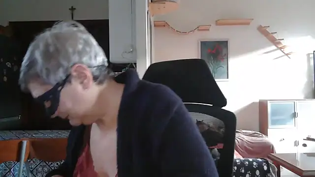 Snapshot of simona60 chatting on 12-18-24, 02:28 simona60 online show from 12-18-24, 02:28