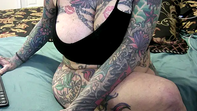 pamelagunns online show from 02-23-26, 05:21