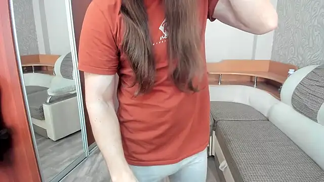 Marrymepls online show from 11-17-25, 03:56