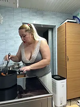 SabinaSweety online show from 02-02-26, 01:10