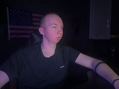 Snapshot of Tolyadar@xh chatting on 01-22-25, 03:18 Tolyadarxh online show from 01-22-25, 03:18