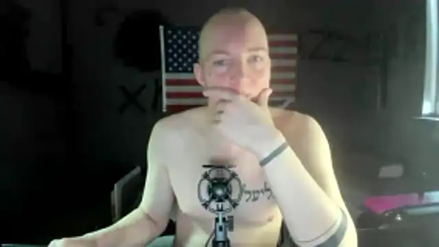 Snapshot of Tolyadar@xh chatting on 02-26-26, 12:37 Tolyadarxh online show from 02-26-26, 12:37