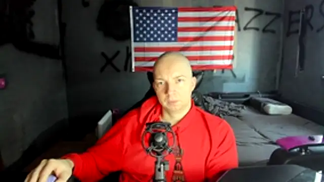 Snapshot of Tolyadar@xh chatting on 03-13-26, 02:01 Tolyadarxh online show from 03-13-26, 02:01