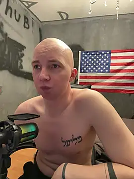 Snapshot of Tolyadar@xh chatting on 03-15-26, 05:41 Tolyadarxh online show from 03-15-26, 05:41