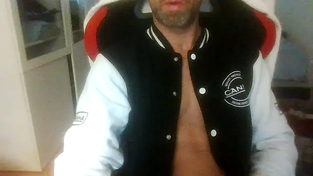 NickHarley69 online show from 02-18-25, 07:32