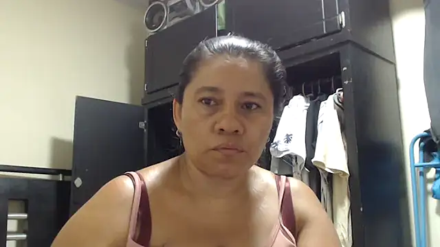 adrixxx38 online show from 04-23-26, 12:56